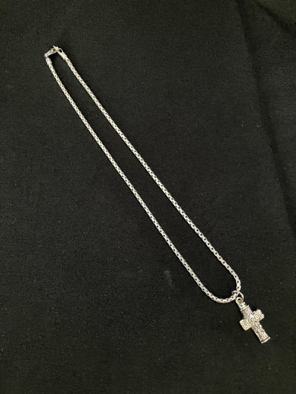 Silver Tone Cross Pendant Necklace Scroll Swirl Textured Christian Jewelry 16 In